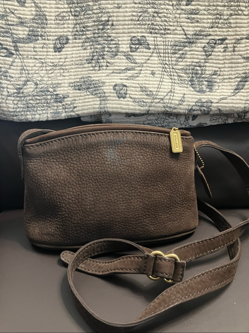 Coach Vintage Sonoma Small Zip Nubuc Bag Brown 4945